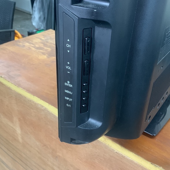 condition: Excellent - Picture 3 of 4